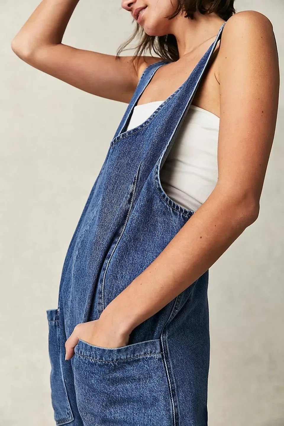 Akivide Womens Baggy Loose Denim Jumpsuits Sleeveless V Neck Adjustable Strap Jeans Long Pants Overall Rompers with Pockets