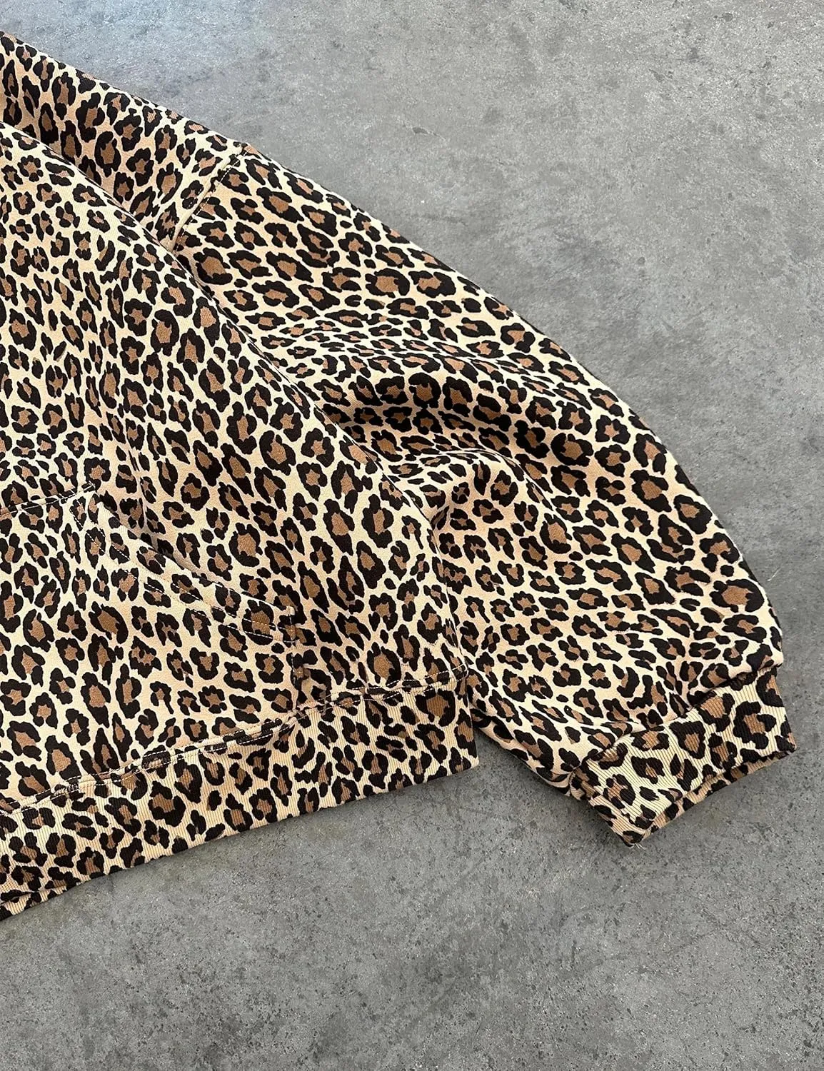 Leopard Print Hoodies for Women Oversized Cheetah Hooded Sweatshirt 2000s Graphic Pullover Tops Y2k Boyfriend Hoodie