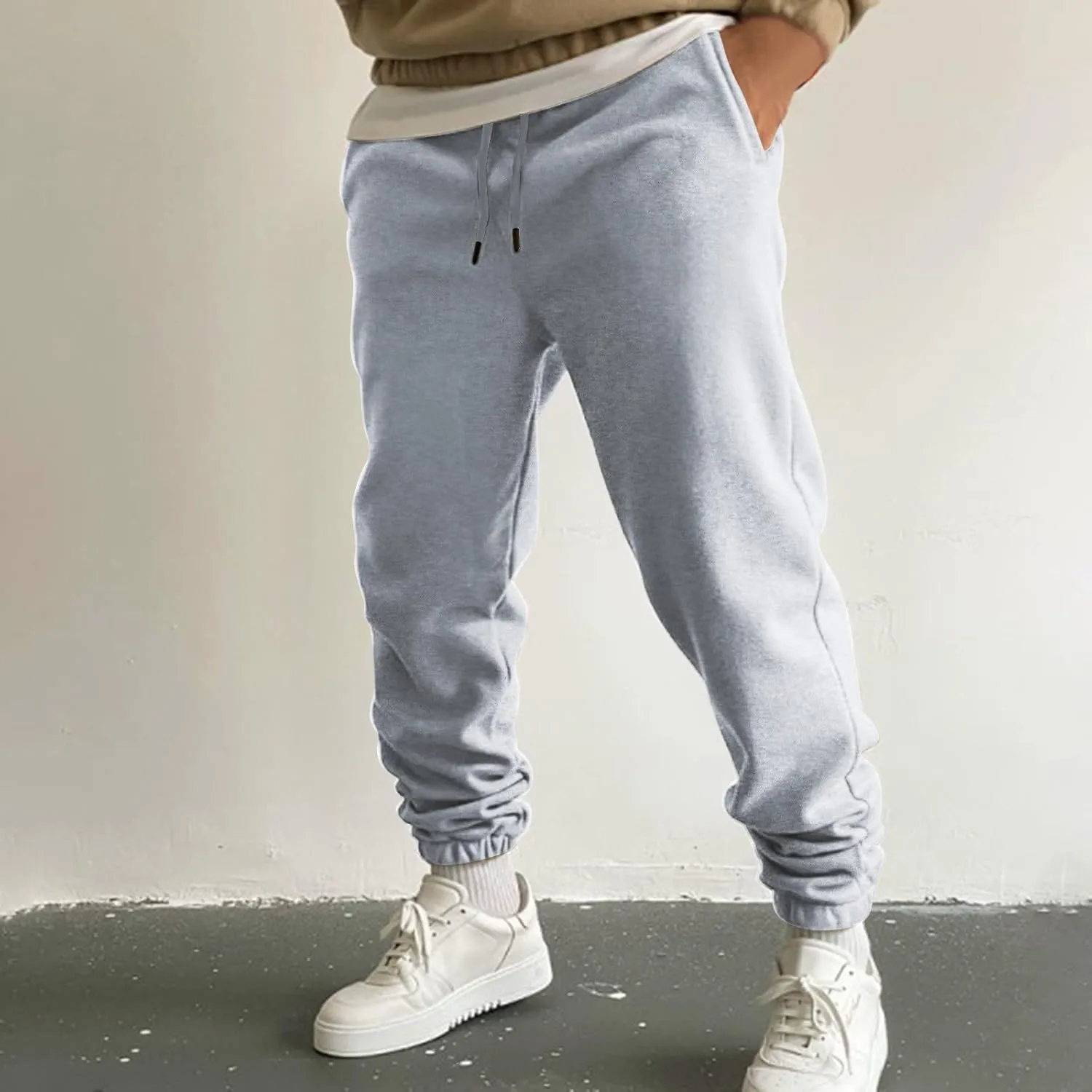 Mens Workout Cargo Sweatpants Work Jogger Pants with Pockets Mens Casual Pants Stretch Slim Fit Workout Bodybuilding
