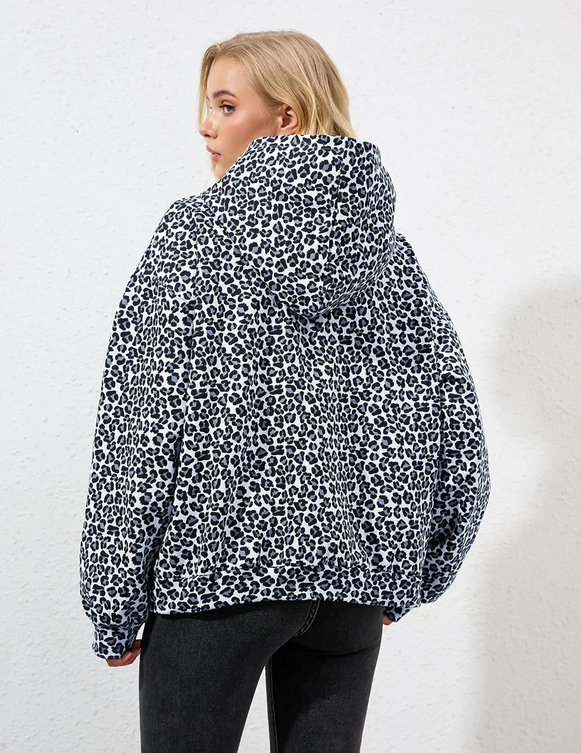 Womens Camo Hoodies Maple Leaf Print Oversized Hooded Pullover Shirt Fleece Long Sleeve Camo Sweatshirt With Pocket
